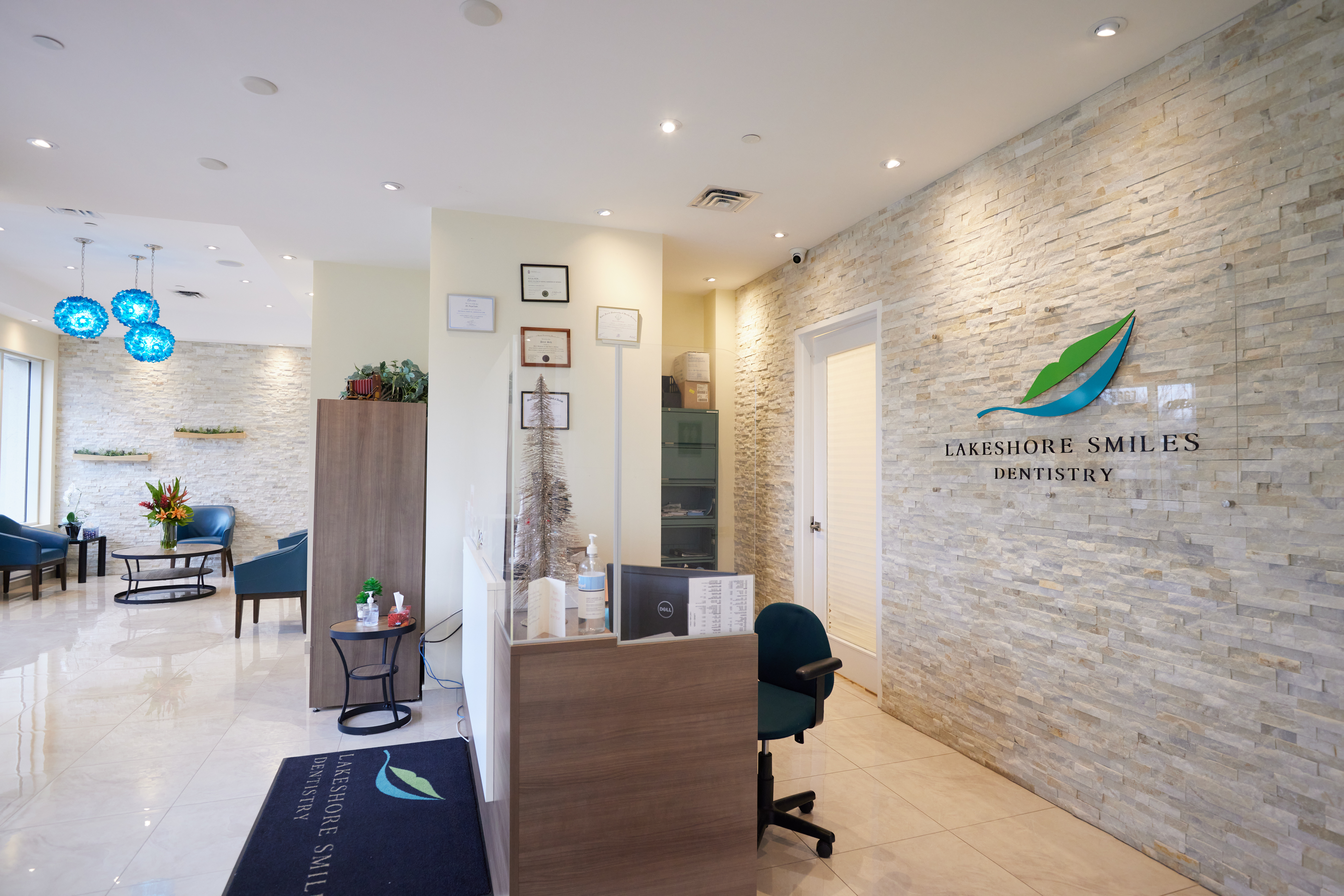 Lakeshore Smiles Dentistry dental clinic in Toronto - Photo 3